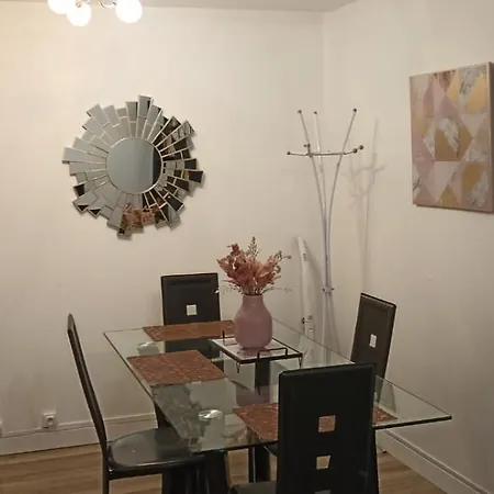 Maison A 20 Min De Paris Et Liaison Cdg Apartament *